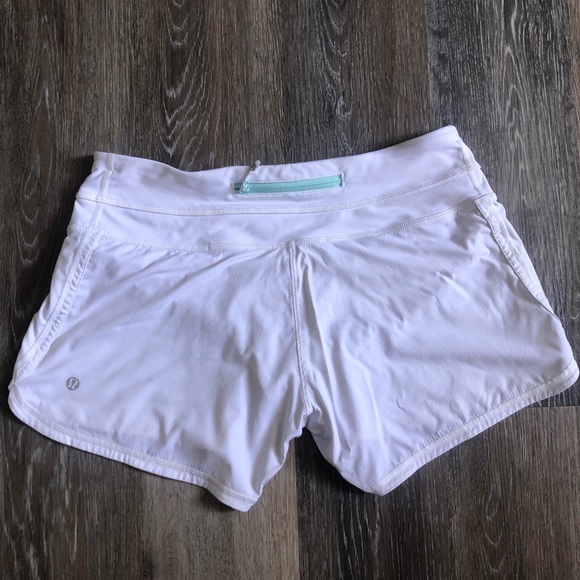 Lululemon shorts - Picture 3 of 6